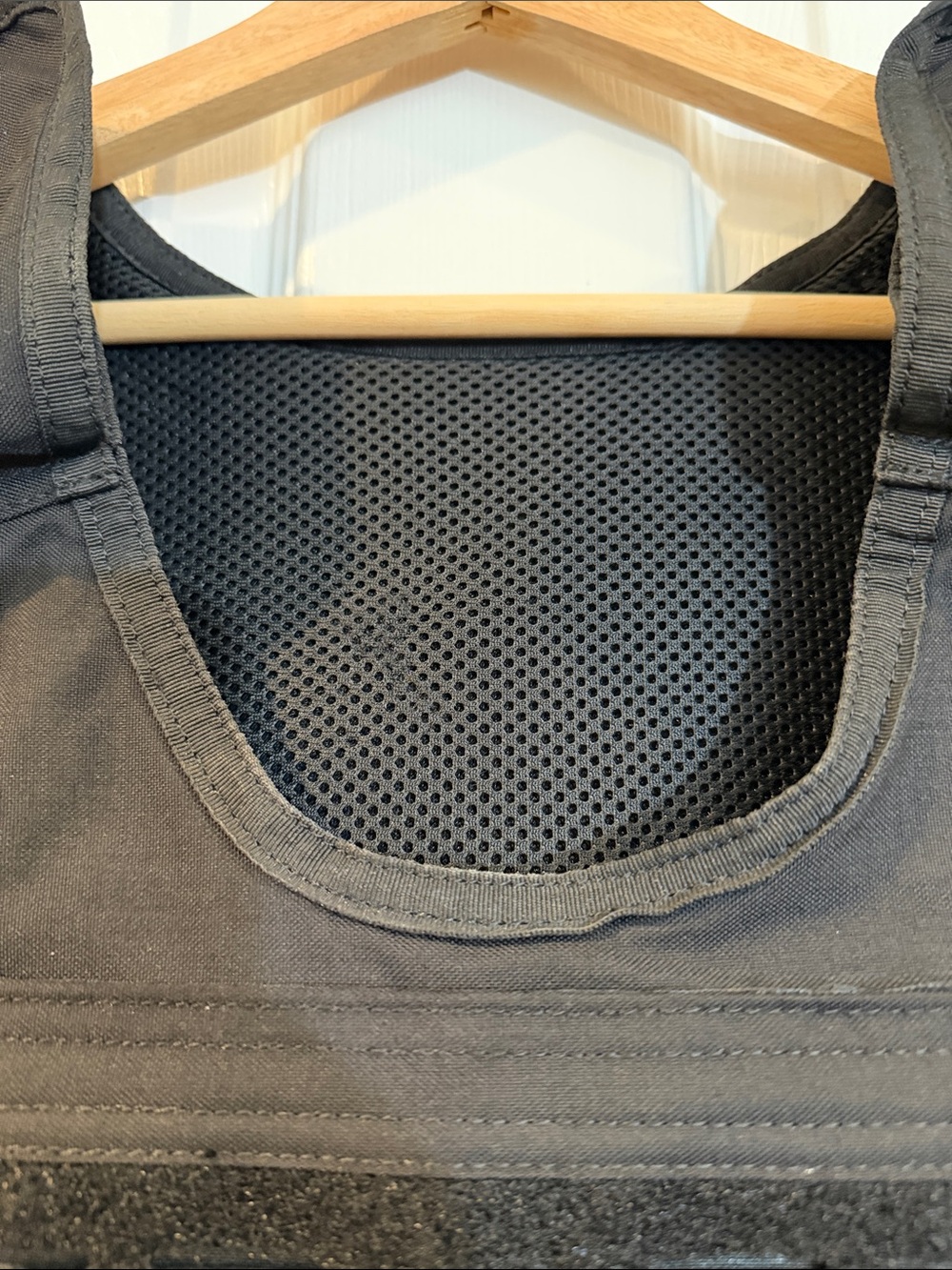 Safe Life Defense Tactical Ballistic Carrier Vest - Picture 7 of 16